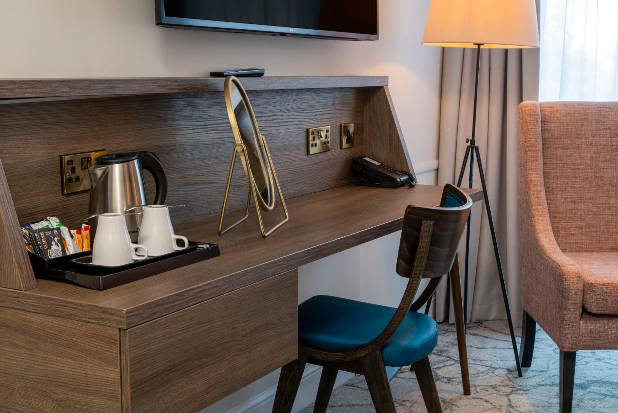 London Aerodrome Hotel, Bw Signature Collection 4* Croydon
