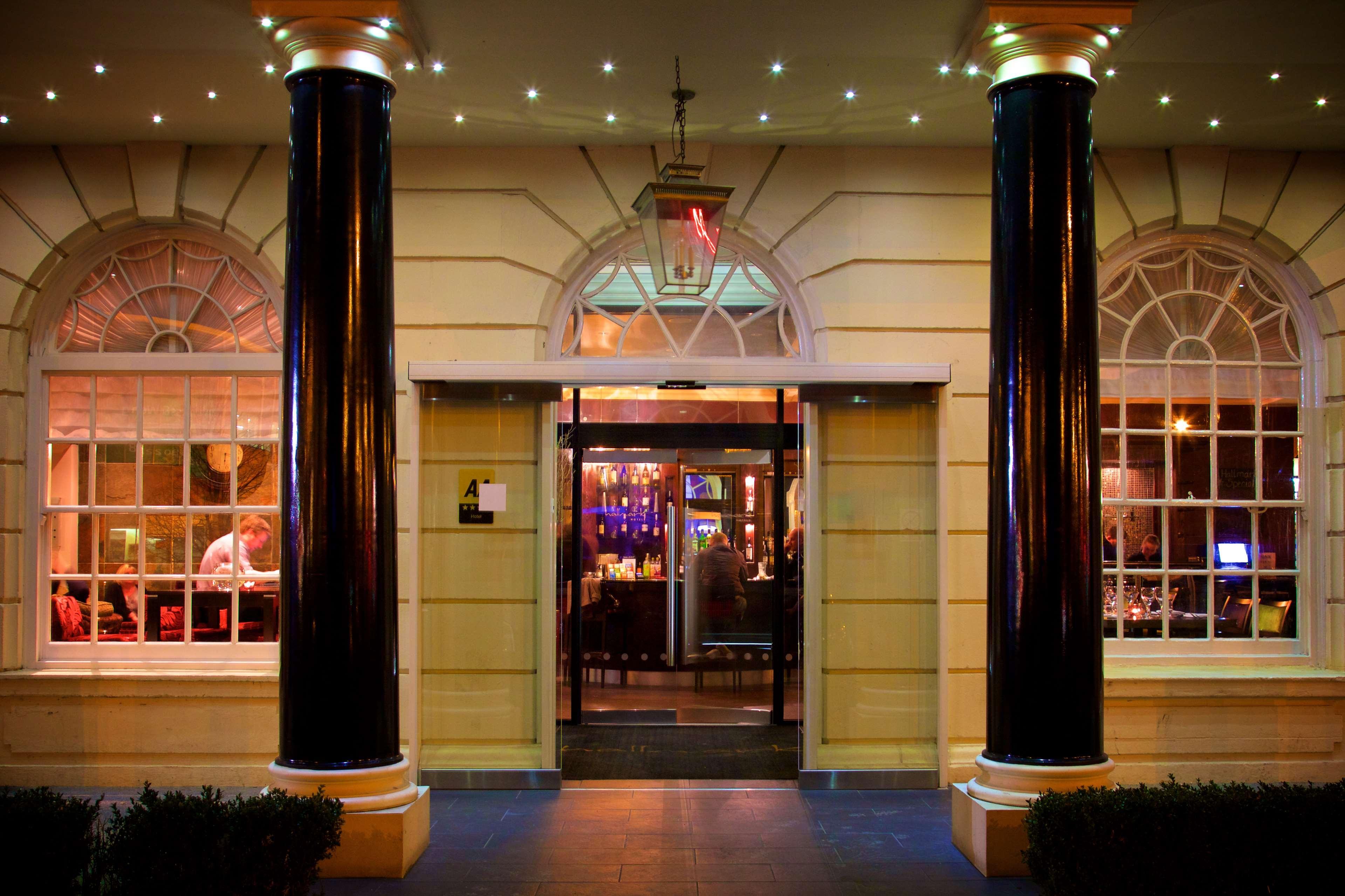 London Aerodrome Hotel, Bw Signature Collection 4*