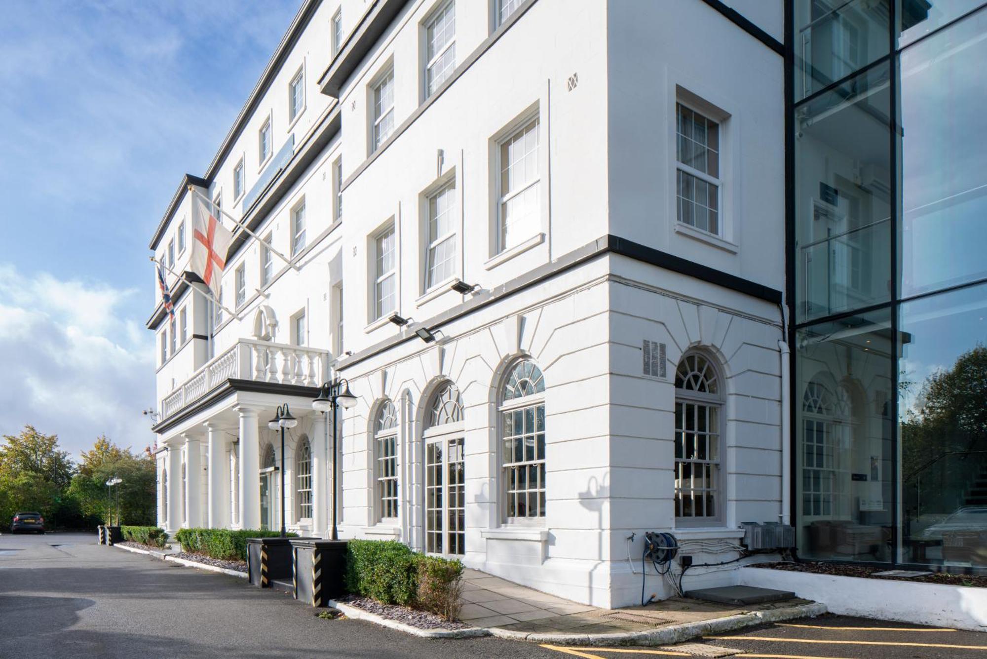 London Aerodrome Hotel, Bw Signature Collection Кройдон