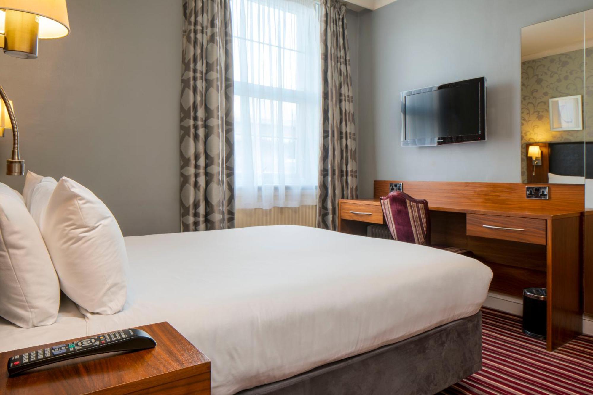 London Aerodrome Hotel, Bw Signature Collection